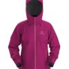 ArcTeryx-Beta-Lt-Jacket-Womens-29458-Sporten-Bagn-1